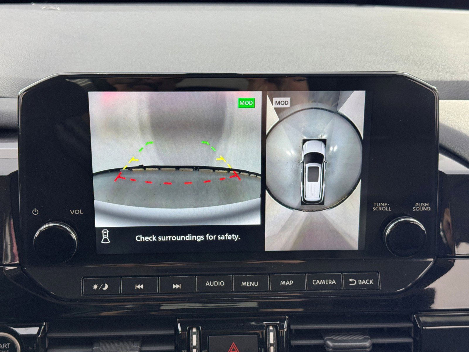 Used 2022 Nissan Pathfinder SL w/ Lighting Package (N92) image 26