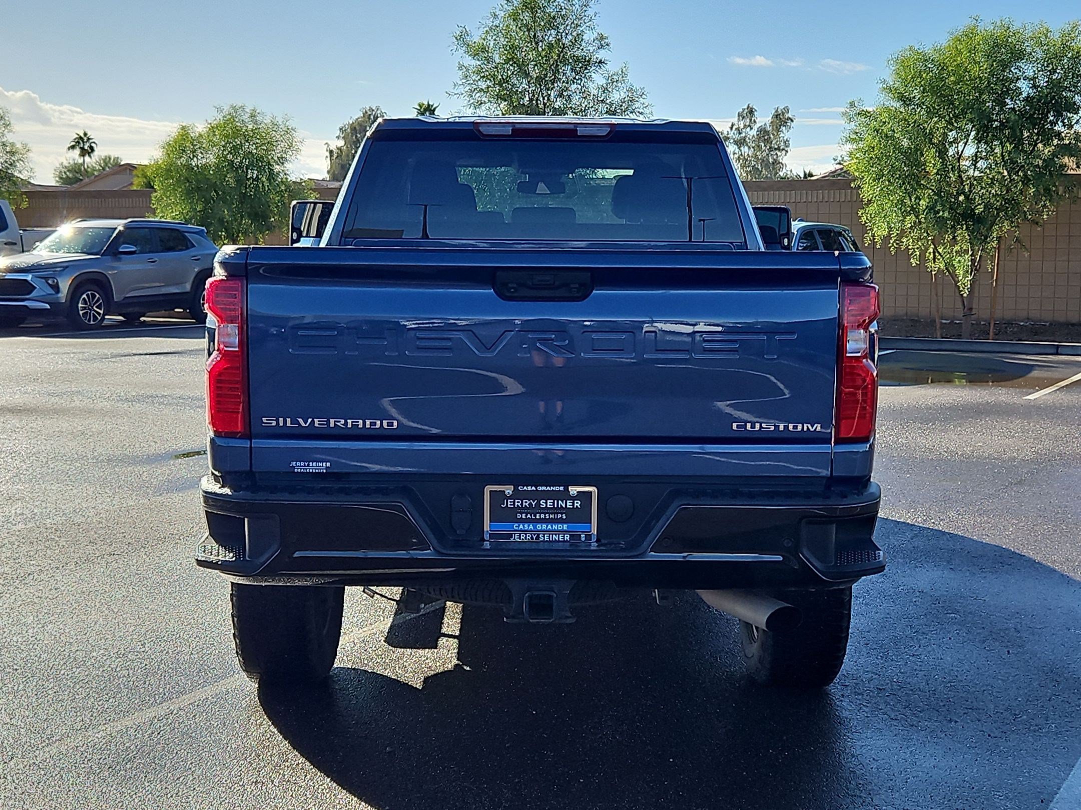 Certified 2024 Chevrolet Silverado 2500 Custom w/ Custom Value Package RWD image 4