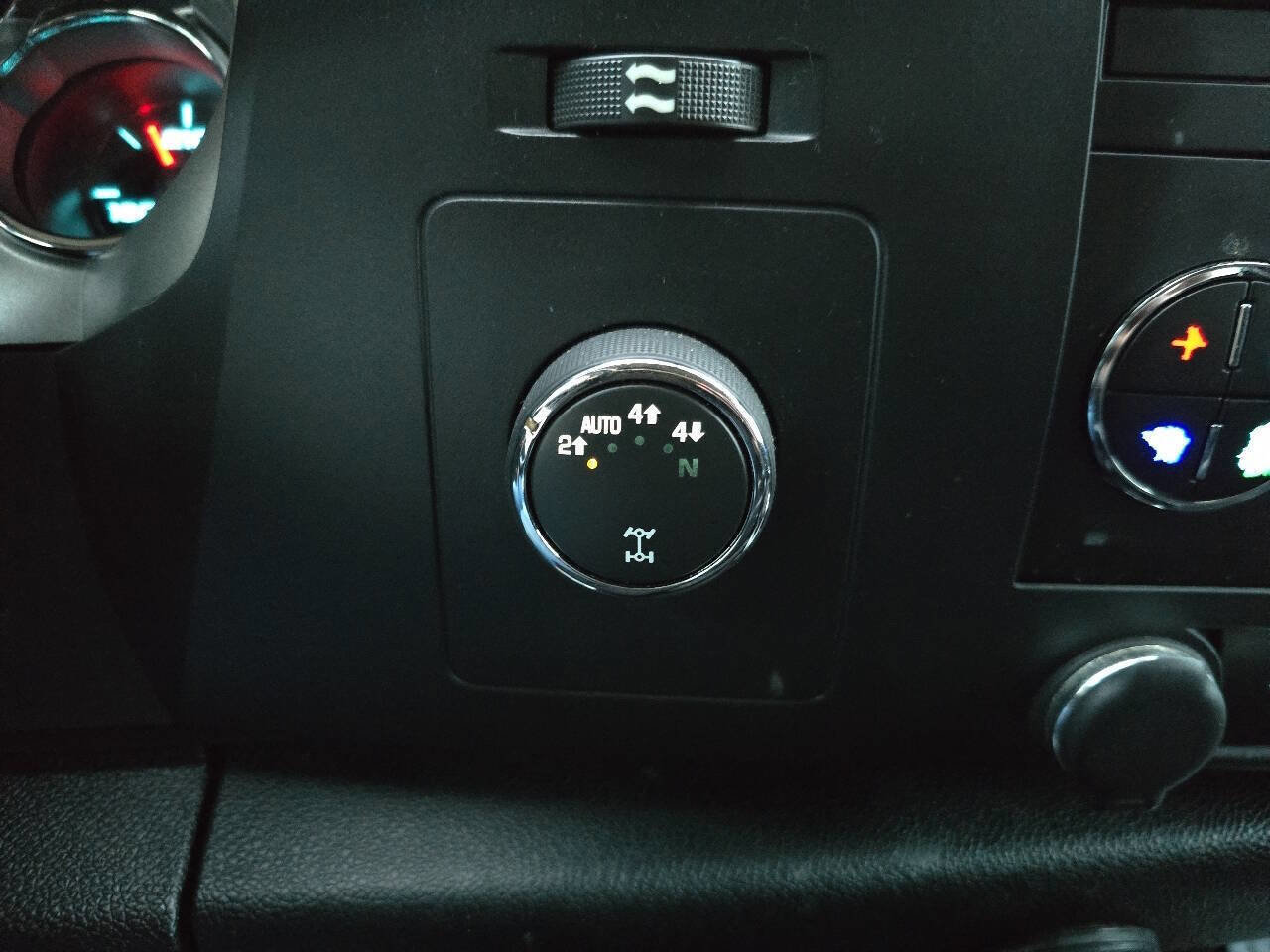 Used 2012 Chevrolet Silverado 1500 LT w/ All-Star Edition image 17