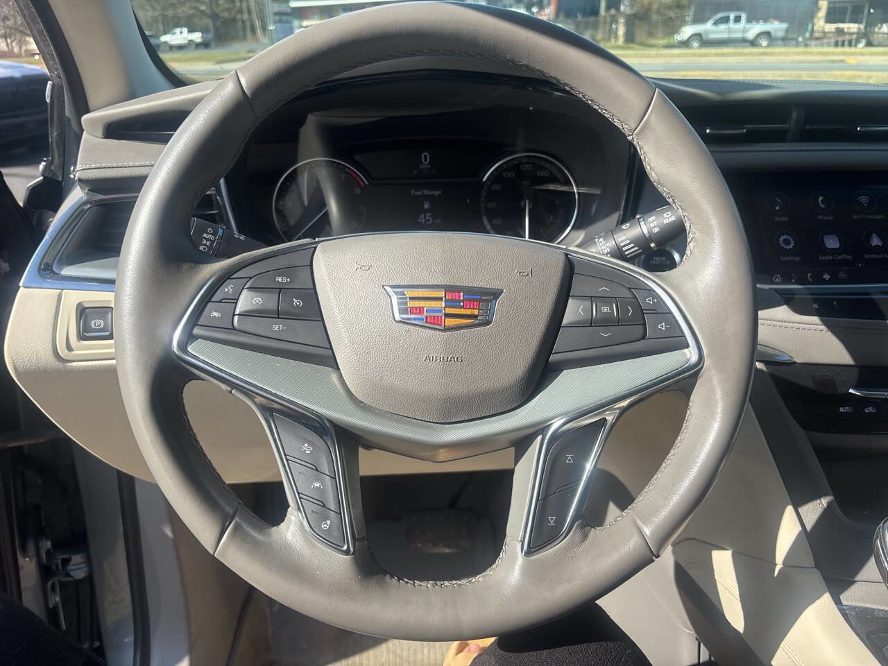 Used 2020 Cadillac XT5 Premium Luxury w/ LPO, Floor Liner Package image 9