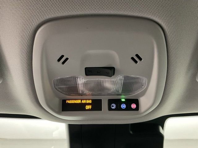 Certified 2025 Chevrolet Trax ACTIV FWD image 21