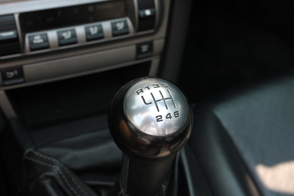 Used 2005 Porsche Boxster S RWD image 10
