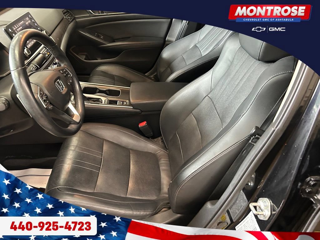 Used 2018 Honda Accord Touring image 11