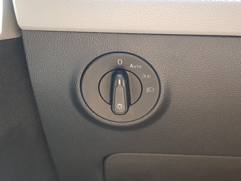 Certified 2023 Volkswagen Taos S FWD image 23