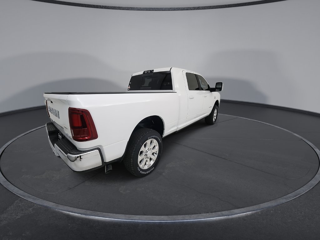 New 2026 RAM 2500 Laramie AWD/4WD image 8