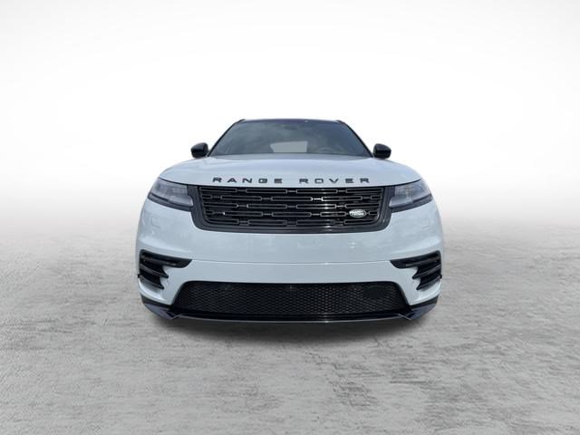 New 2026 Land Rover Range Rover Velar Dynamic SE image 2