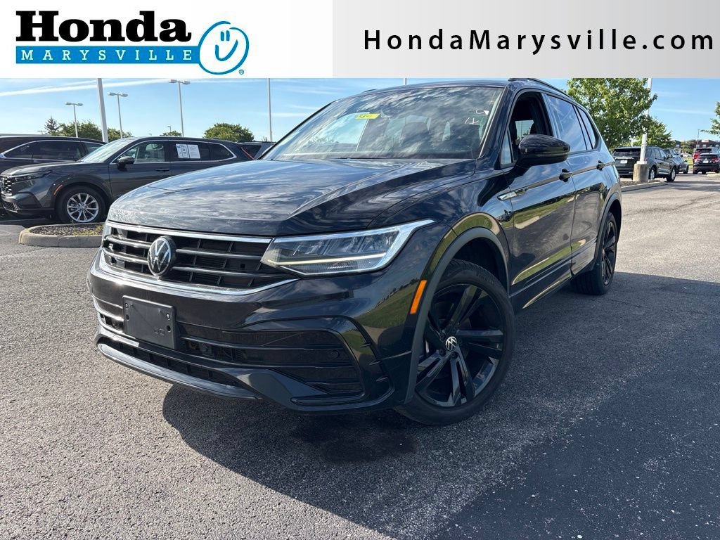 Used 2023 Volkswagen Tiguan SE R-Line AWD/4WD image 1
