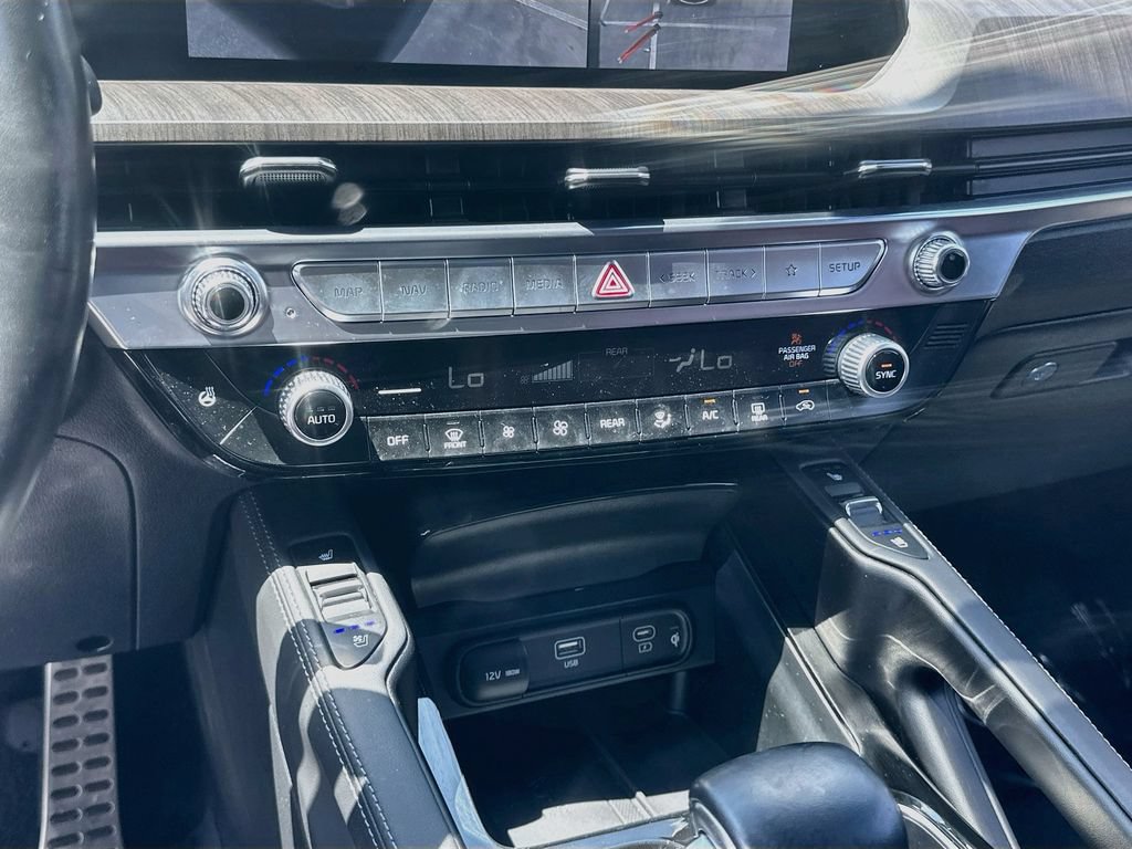 Certified 2023 Kia Telluride SX Prestige AWD/4WD image 16