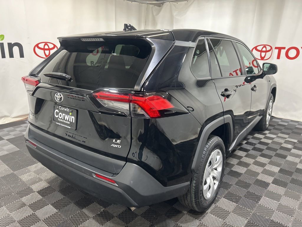Used 2023 Toyota RAV4 LE image 8