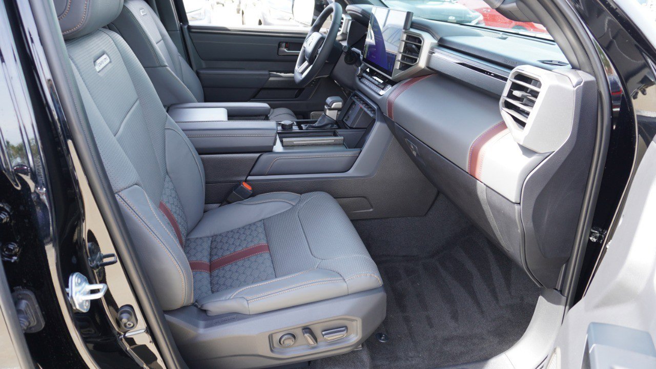 Used 2026 Toyota Sequoia Capstone image 15