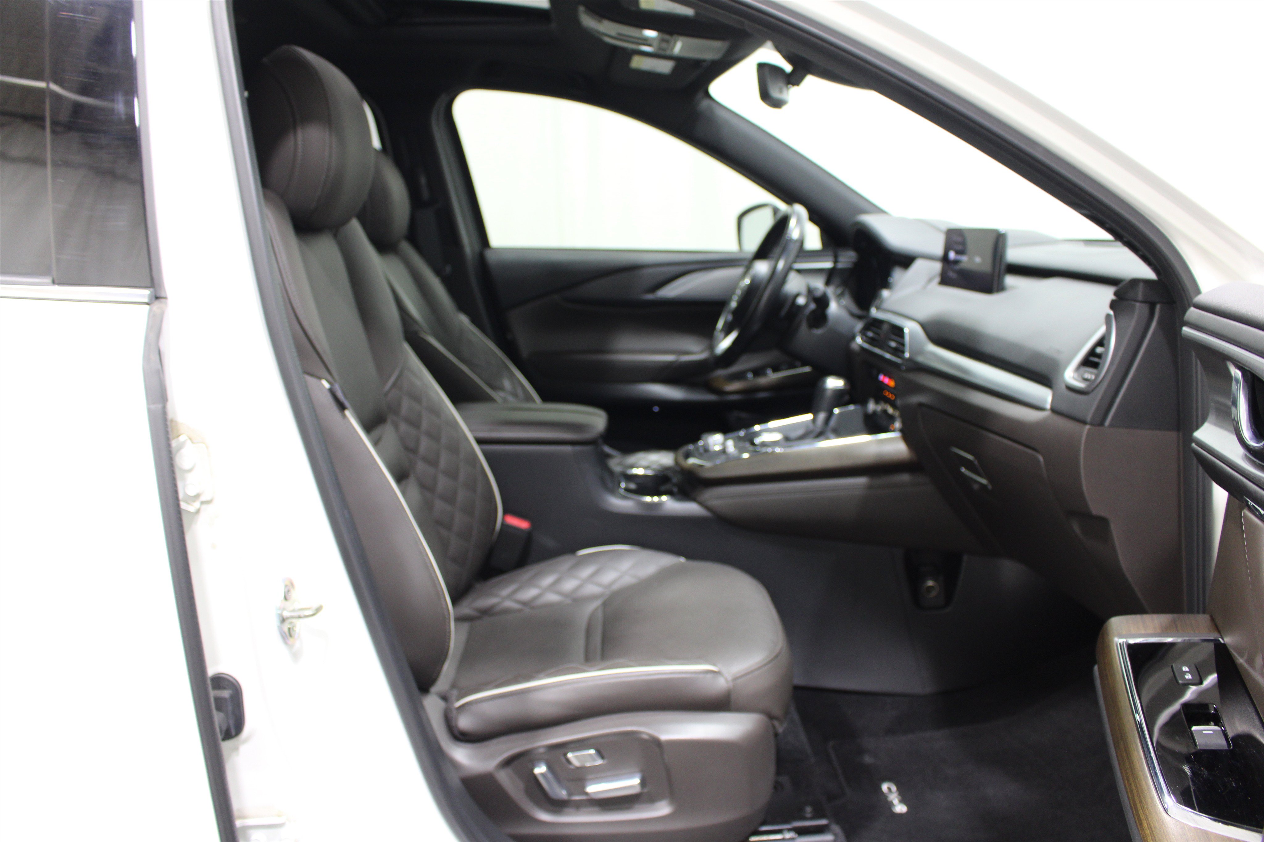 Used 2022 MAZDA CX-9 Signature AWD/4WD image 31