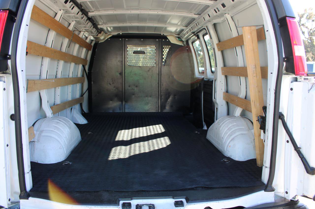 Used 2022 Chevrolet Express 2500 w/ Driver Convenience Package RWD image 23