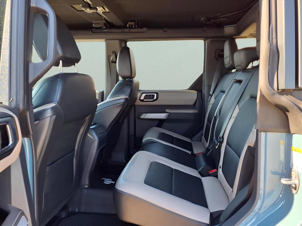 Used 2023 Ford Bronco Wildtrak image 14