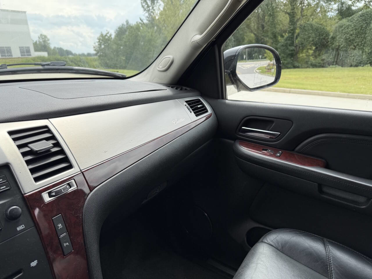 Used 2007 Cadillac Escalade 2WD image 13