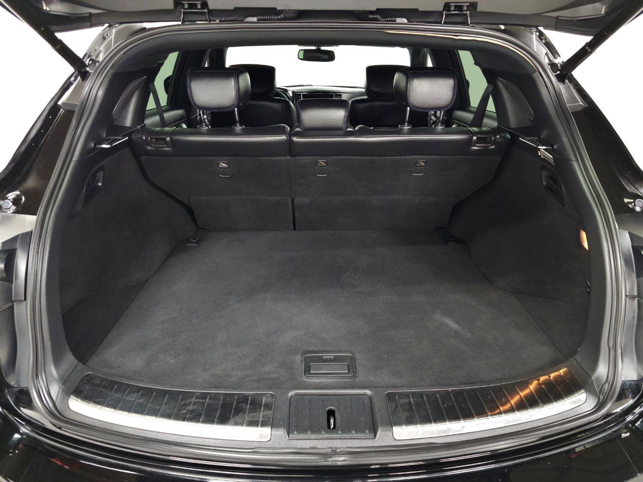 Used 2016 INFINITI QX70 AWD w/ Premium Package image 32