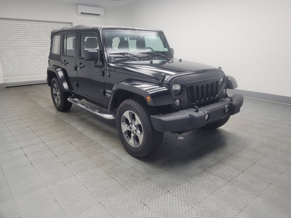 Used 2015 Jeep Wrangler Unlimited Sport w/ Connectivity Group AWD/4WD image 11