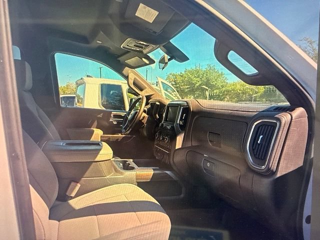 Used 2019 Chevrolet Silverado 1500 LT Trail Boss AWD/4WD image 13