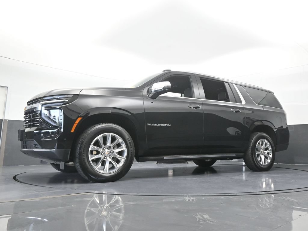 Used 2026 Chevrolet Suburban Premier AWD/4WD image 65