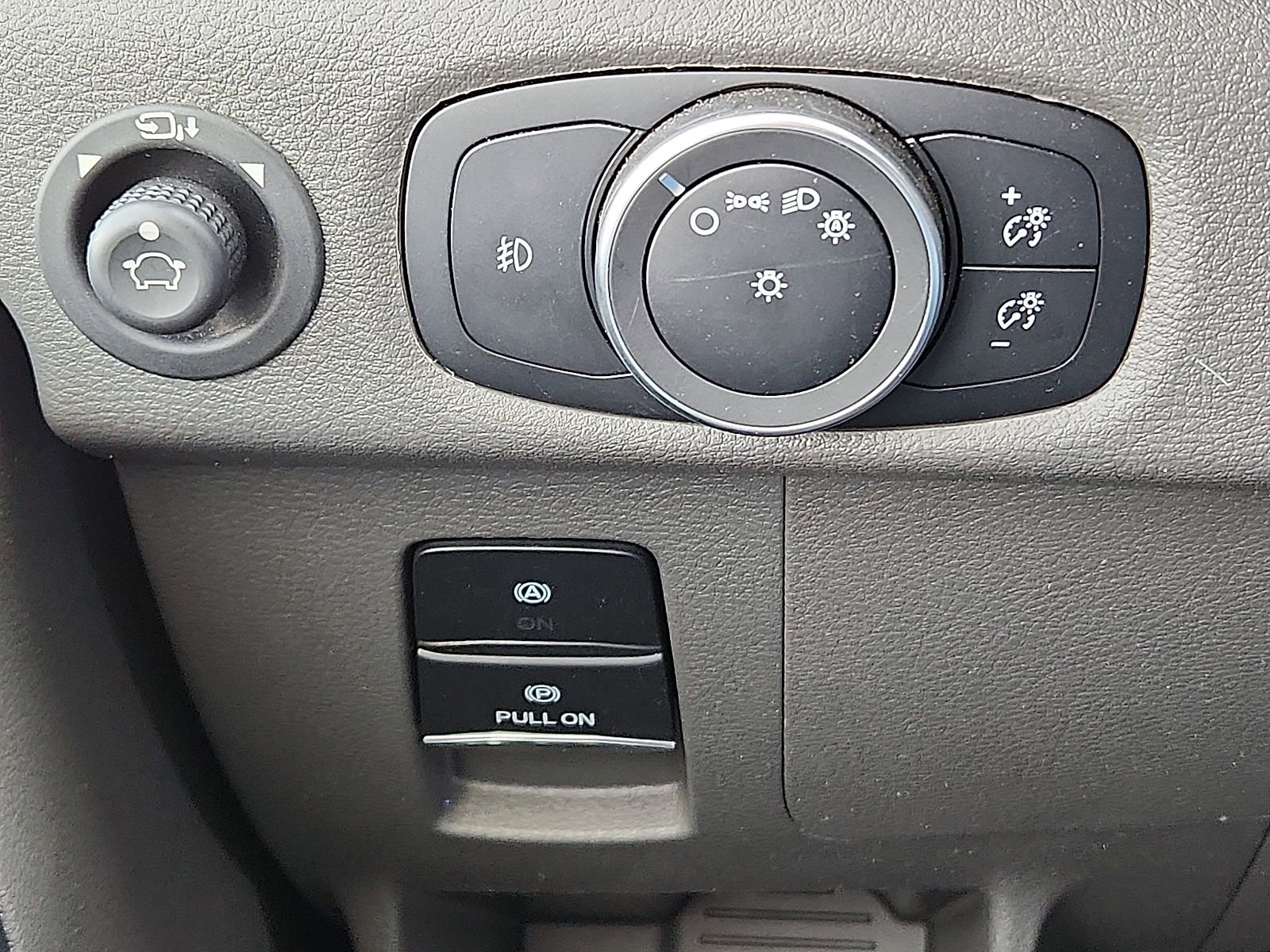 Used 2024 Ford Transit 350 XLT image 15