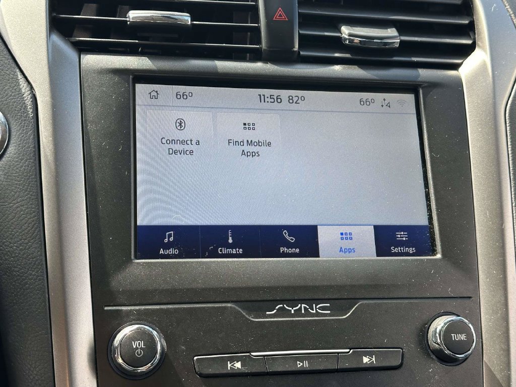 Certified 2020 Ford Fusion SE FWD image 18