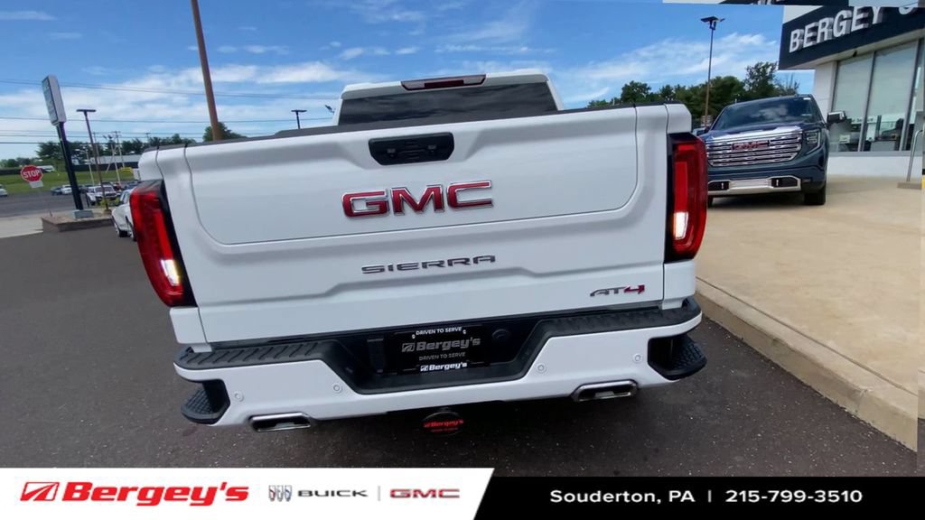Certified 2025 GMC Sierra 1500 AT4 AWD/4WD image 9