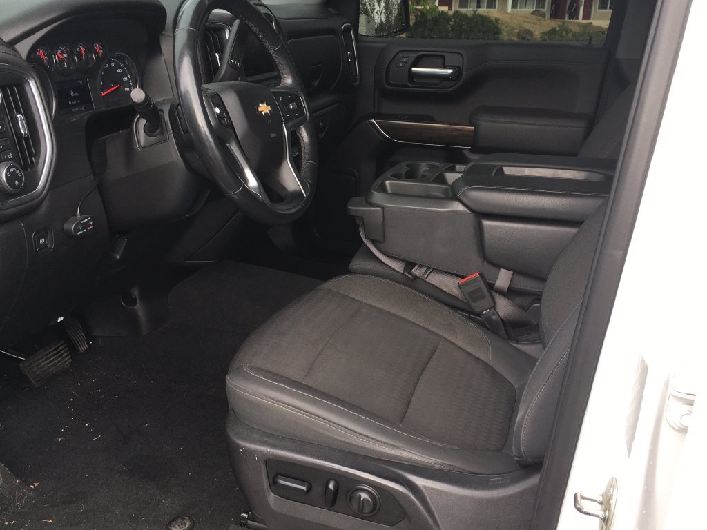 Used 2019 Chevrolet Silverado 1500 LT w/ All-Star Edition AWD/4WD image 4