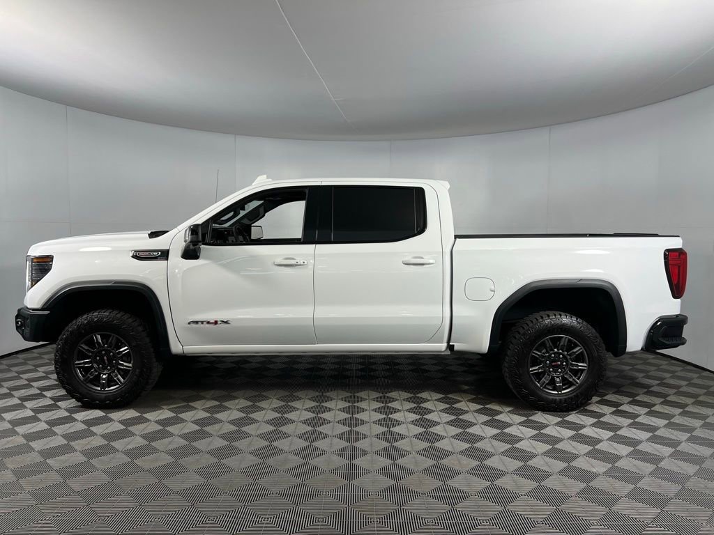 Used 2025 GMC Sierra 1500 AT4X image 5