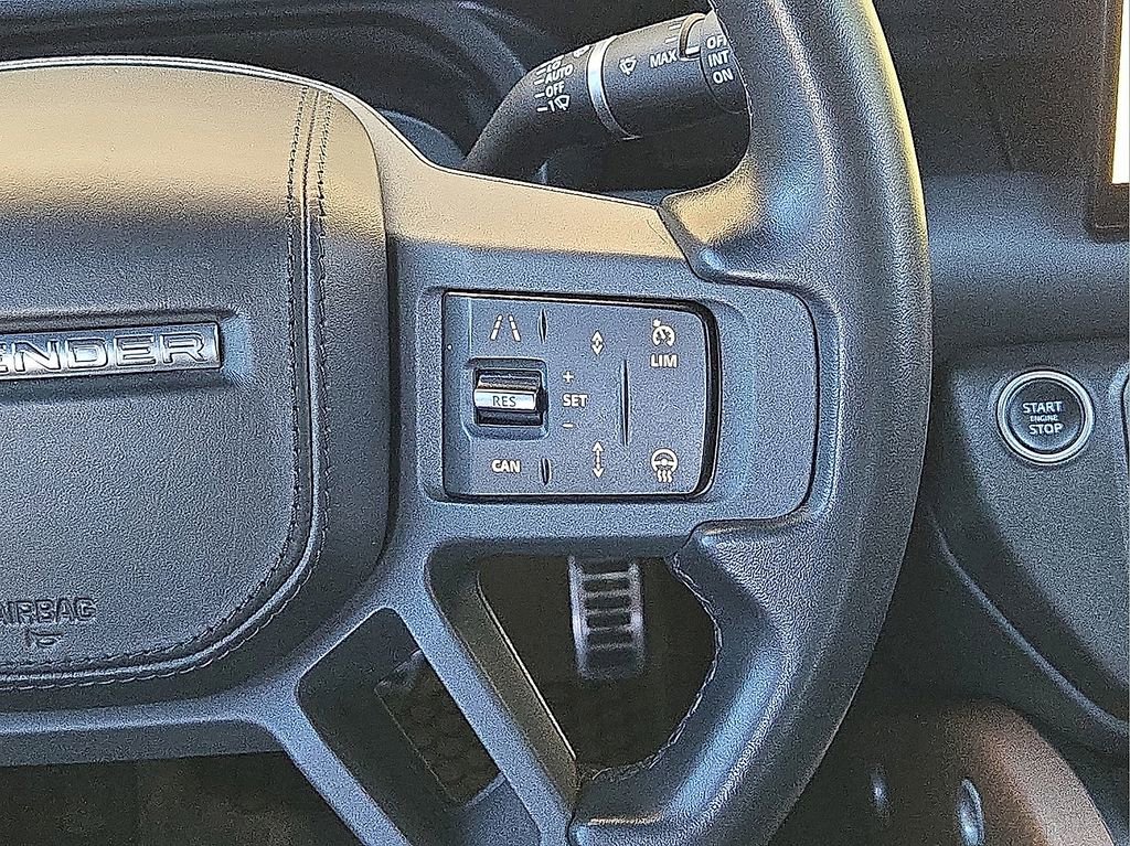 Used 2023 Land Rover Defender 110 X image 20