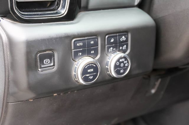 Used 2025 GMC Sierra 2500 AT4 AWD/4WD image 14