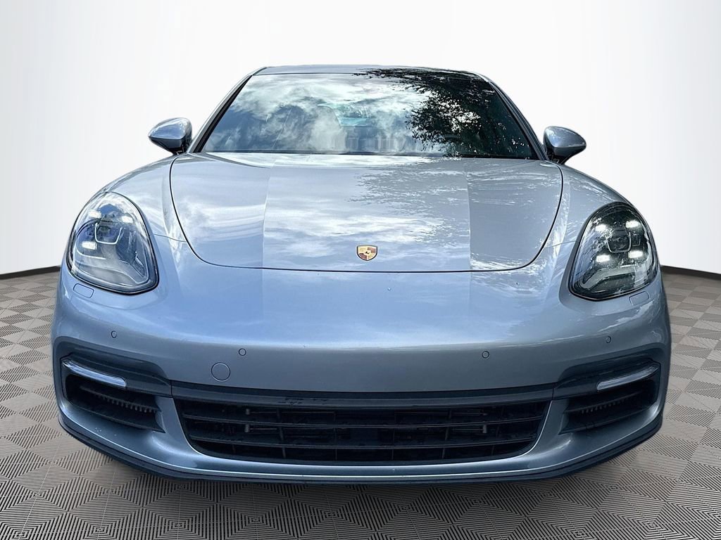 Used 2018 Porsche Panamera 4S image 2