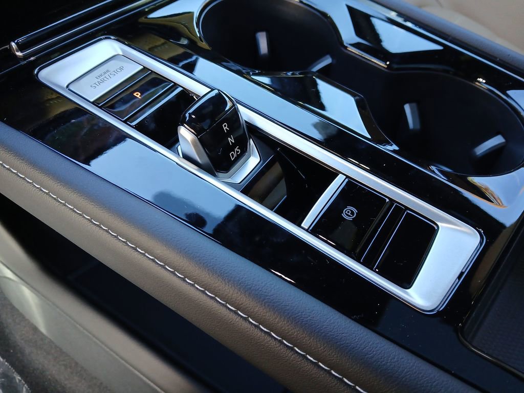 New 2026 Volkswagen Atlas Cross Sport SEL image 24