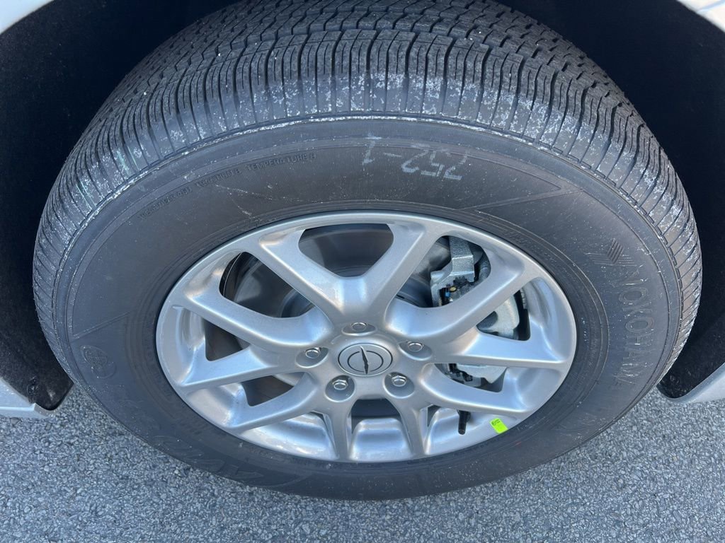 New 2026 Chrysler Pacifica Select FWD image 9