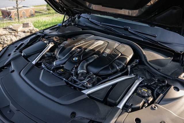 Used 2019 BMW 750i xDrive w/ Executive Package AWD/4WD image 15