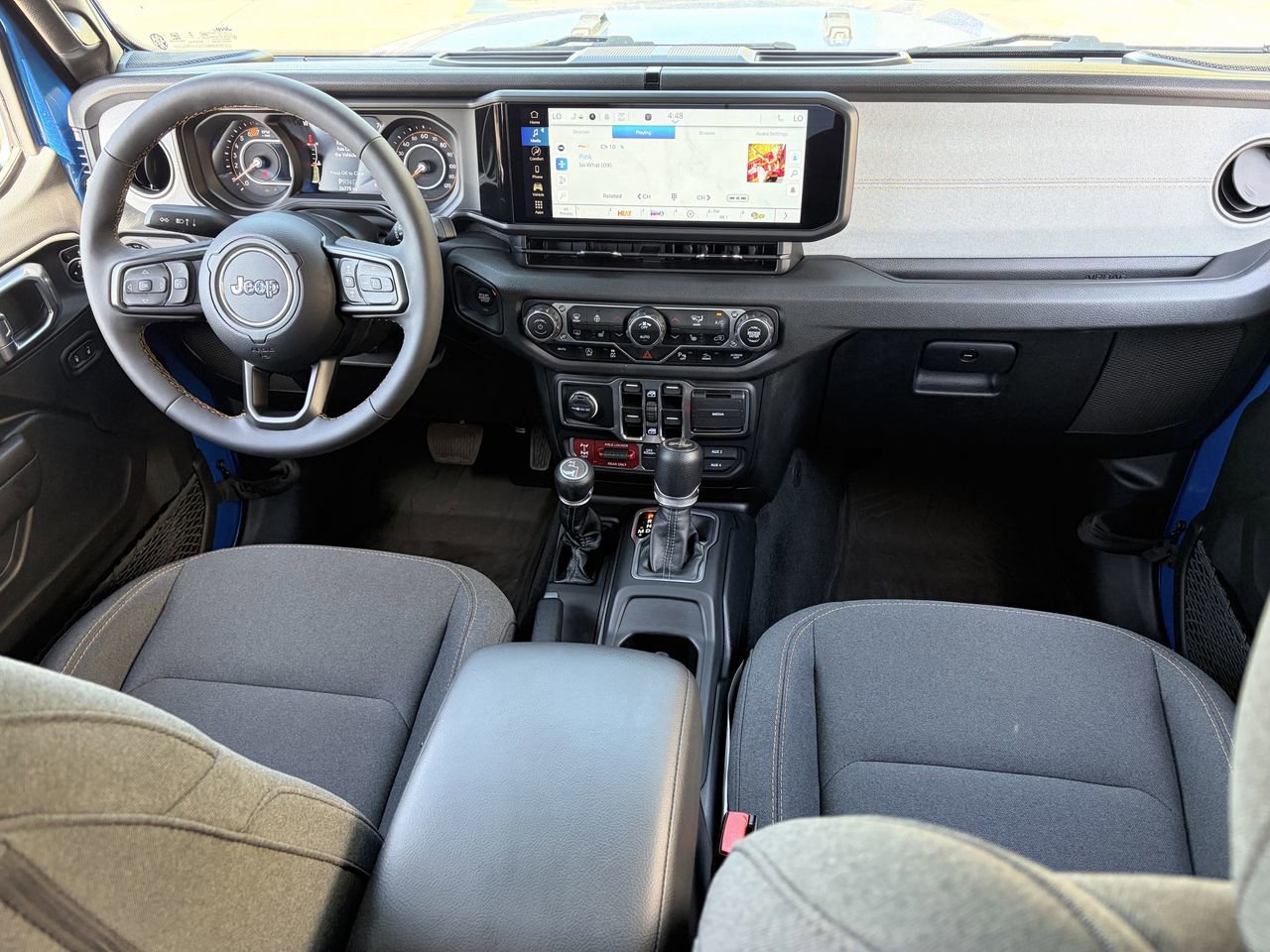 Used 2024 Jeep Wrangler Unlimited Sport AWD/4WD image 15