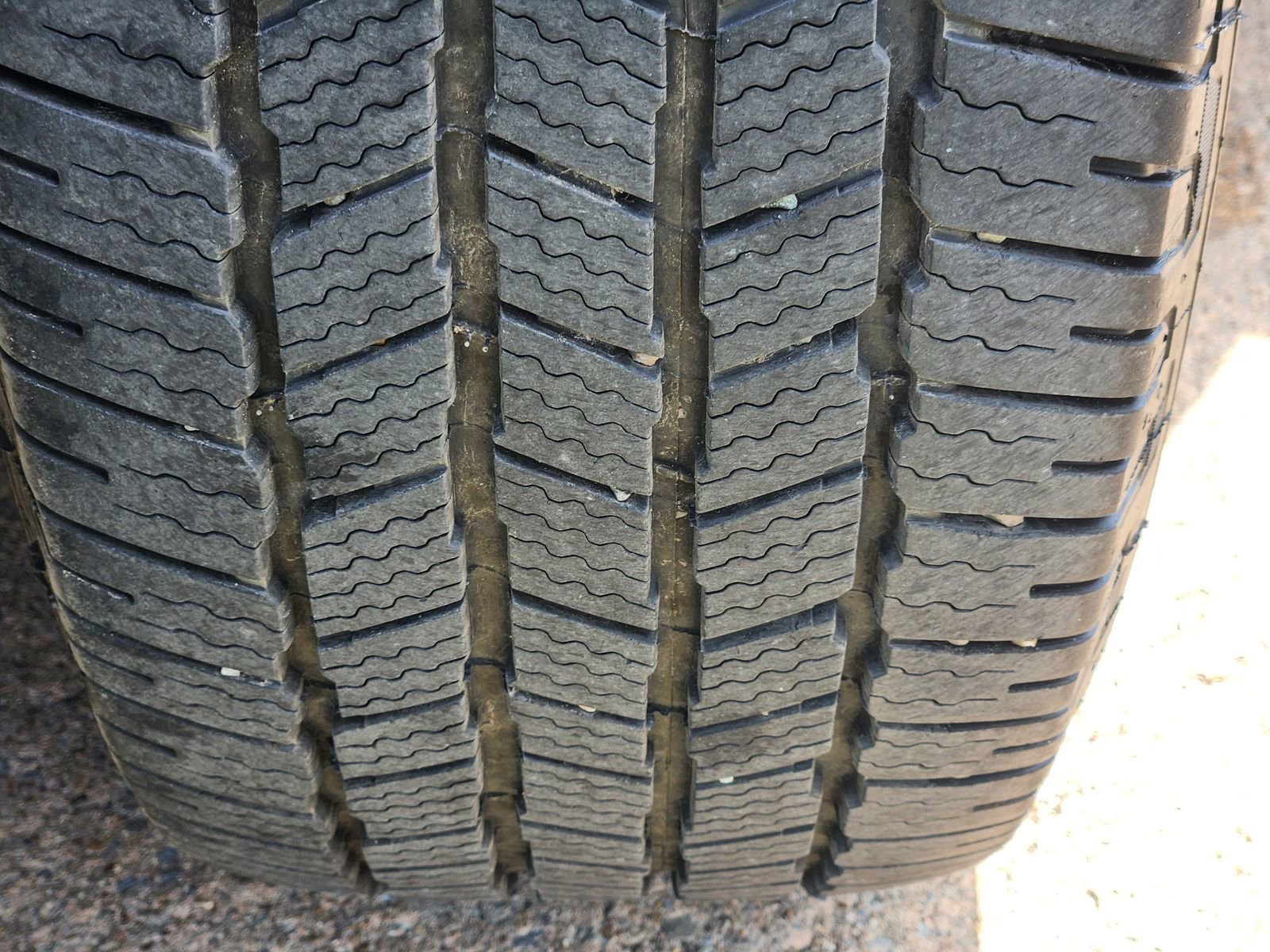 Used 2020 Ford Expedition Max XLT w/ Equipment Group 202A AWD/4WD image 15