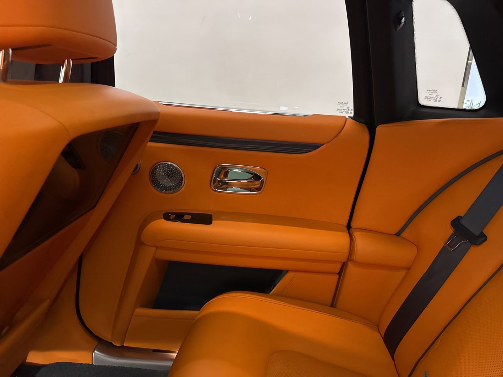 Used 2022 Rolls-Royce Ghost w/ Ghost Package AWD/4WD image 25