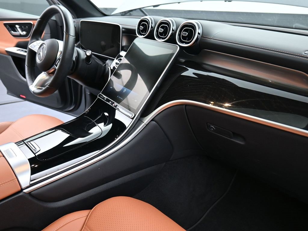 Used 2023 Mercedes-Benz GLC 300 4MATIC image 19