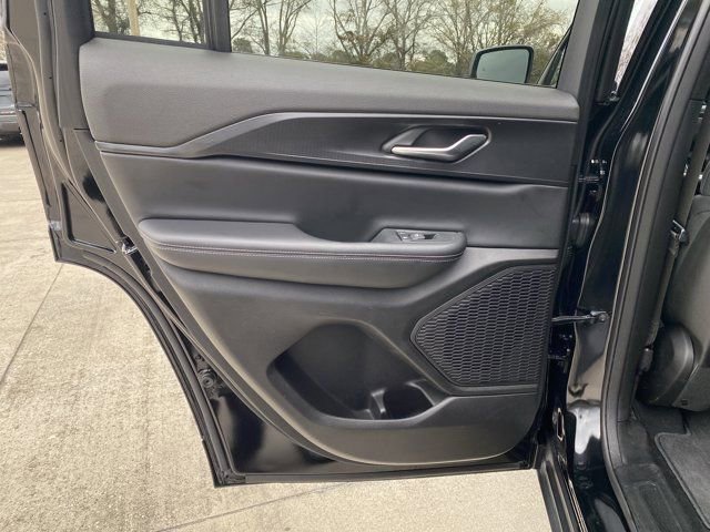 Used 2024 Jeep Grand Cherokee Laredo image 34