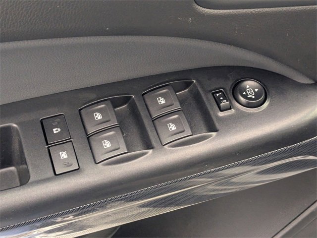 Used 2021 Chevrolet Colorado Z71 image 12