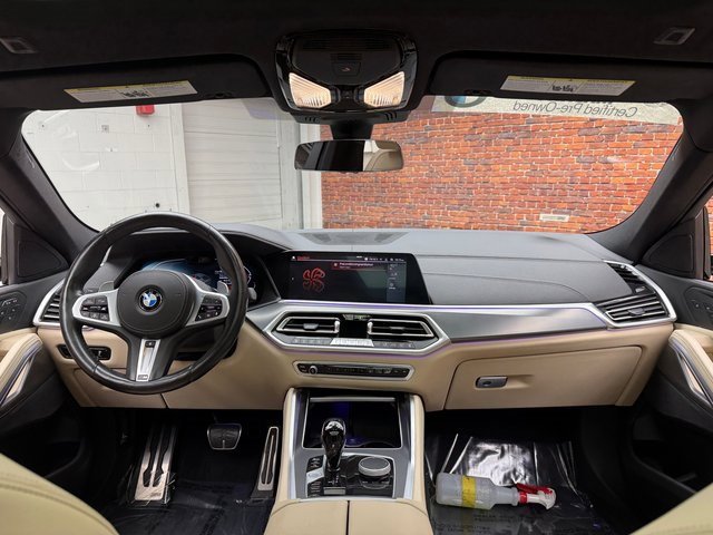Used 2022 BMW X6 xDrive40i w/ M Sport Package image 12