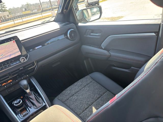 Used 2023 Chevrolet Colorado Z71 w/ Z71 Convenience Package 2 image 20