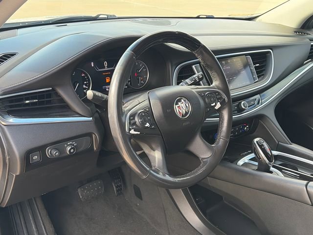 Used 2020 Buick Enclave Avenir w/ Avenir Technology Package image 17