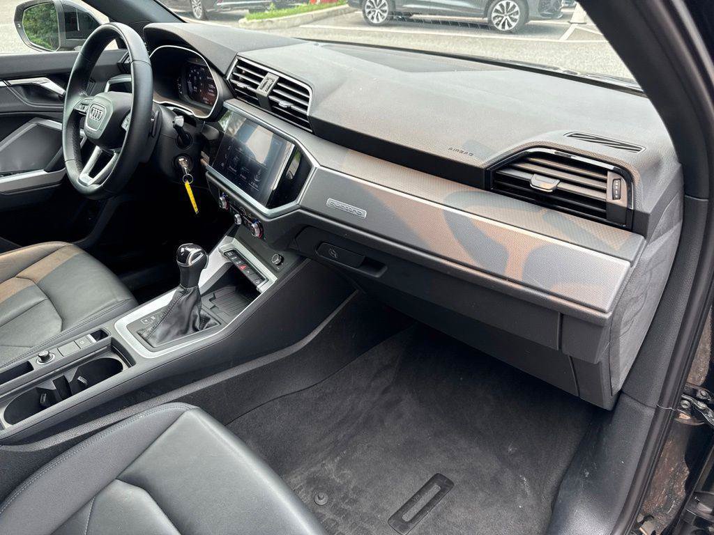Certified 2022 Audi Q3 2.0T Premium Plus AWD/4WD image 29