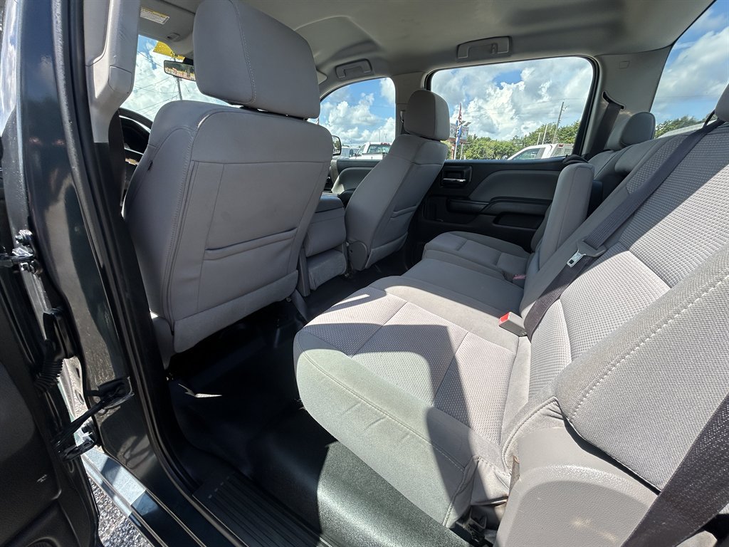 Used 2017 Chevrolet Silverado 2500 W/T AWD/4WD image 10