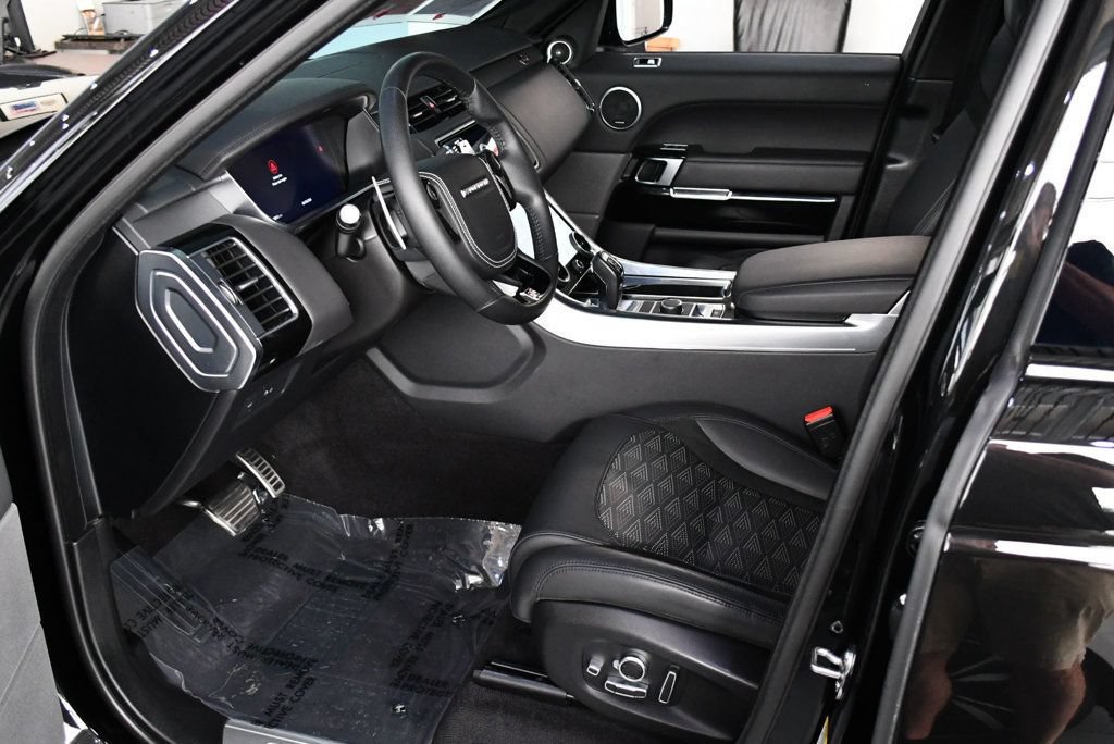 Used 2022 Land Rover Range Rover Sport SVR AWD/4WD image 44