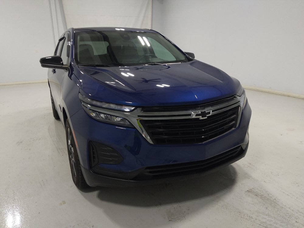 Used 2023 Chevrolet Equinox LS w/ LS Convenience Package AWD/4WD image 13