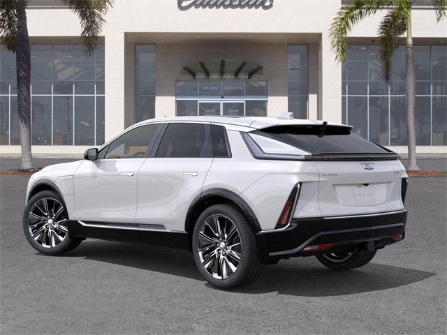 New 2025 Cadillac Lyriq Luxury image 3