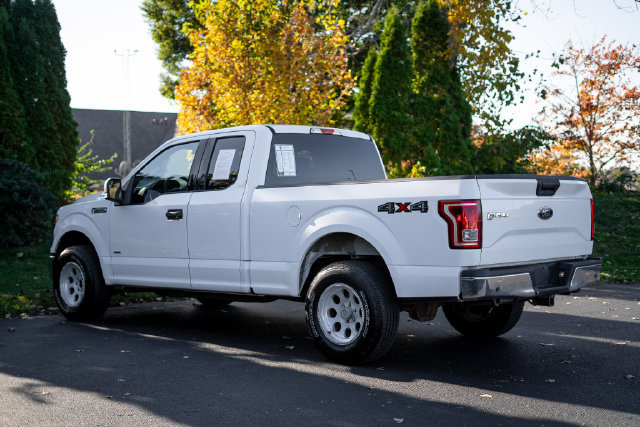 Used 2015 Ford F150 XLT w/ Trailer Tow Package AWD/4WD image 8