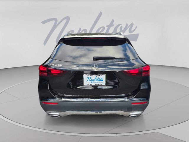 Used 2025 Mercedes-Benz GLA 250 image 6