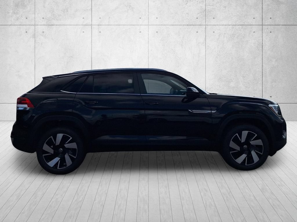 New 2026 Volkswagen Atlas Cross Sport SE FWD image 4